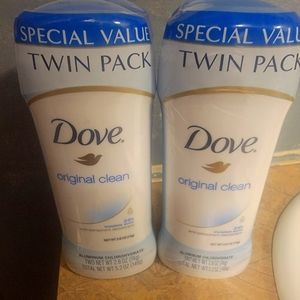 2 Dove Deodorant Twin packs